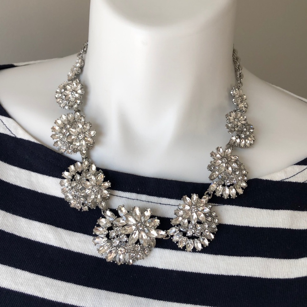 Banana Republic statement necklace